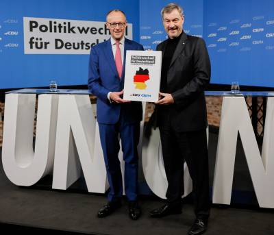 Friedrich Merz und Markus Söder präsentieren das gemeinsame Wahlprogramm